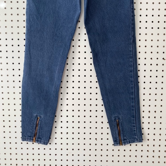 90’s Vintage Jordache High Rise Jeans with Zipper Bottom Hems - Picture 12 of 13